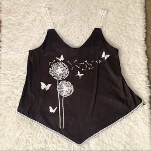Black & white butterfly dandelion blouse tank top, size Medium